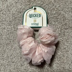 NWT Wicked Light Pink Hair Scrunchie by Scunci